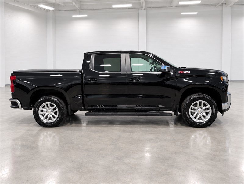 Used 2019 Chevrolet Silverado 1500 LT w/ All-Star Edition AWD/4WD image 17