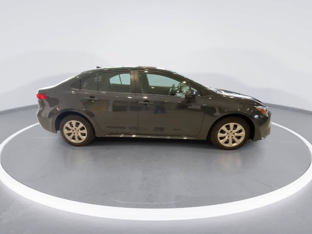 Certified 2024 Toyota Corolla LE FWD image 9