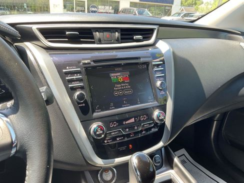 Used 2023 Nissan Murano SV w/ SV Midnight Edition Package FWD image 19