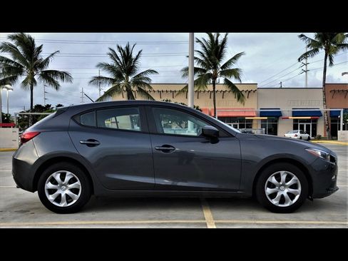 Used 2015 MAZDA MAZDA3 i Sport FWD image 4