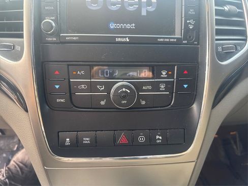 Used 2012 Jeep Grand Cherokee Altitude RWD image 16