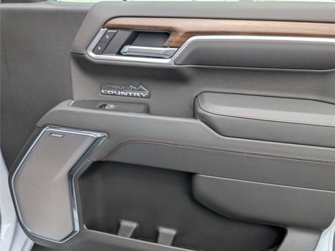 New 2026 Chevrolet Silverado 1500 High Country AWD/4WD image 39