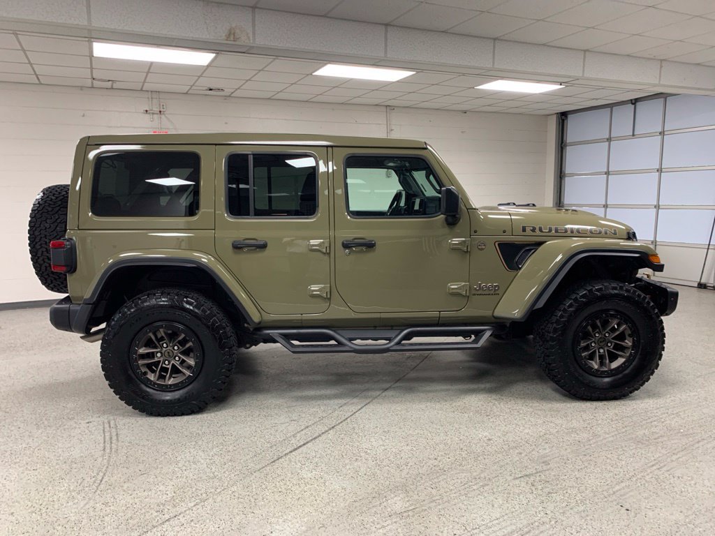 Certified 2025 Jeep Wrangler Unlimited Rubicon 392 AWD/4WD image 7