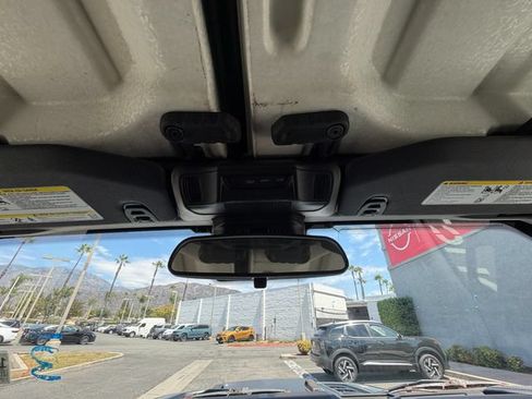 Used 2024 Jeep Wrangler Unlimited Rubicon 4xe AWD/4WD image 26