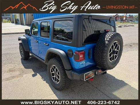 Used 2024 Jeep Wrangler Unlimited Rubicon AWD/4WD image 5