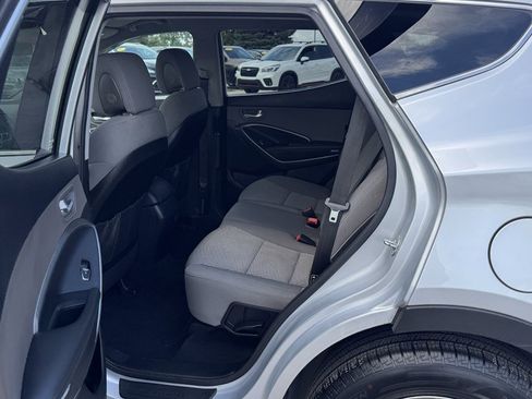 Used 2018 Hyundai Santa Fe Sport FWD image 22