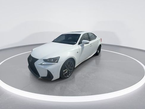 Used 2020 Lexus IS 300 F Sport w/ F Sport Package image 4