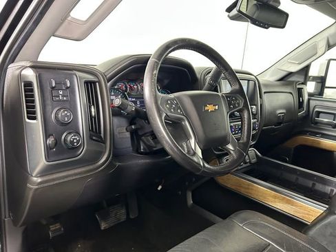 Used 2015 Chevrolet Silverado 3500 LTZ w/ LTZ Plus Package image 14