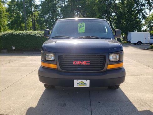 Used 2015 GMC Savana 2500 LS image 2