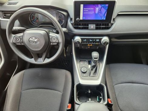 Used 2025 Toyota RAV4 LE image 24