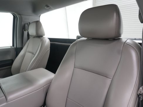 Used 2018 Ford F150 XL RWD image 12