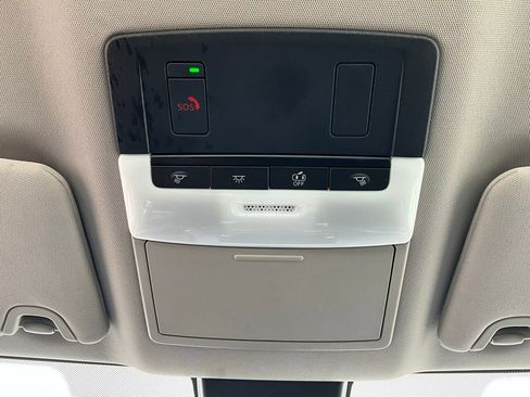 Used 2025 Nissan Altima 2.5 SV image 17