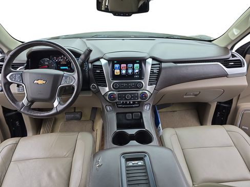 Used 2017 Chevrolet Tahoe LT w/ LT Signature Package image 9