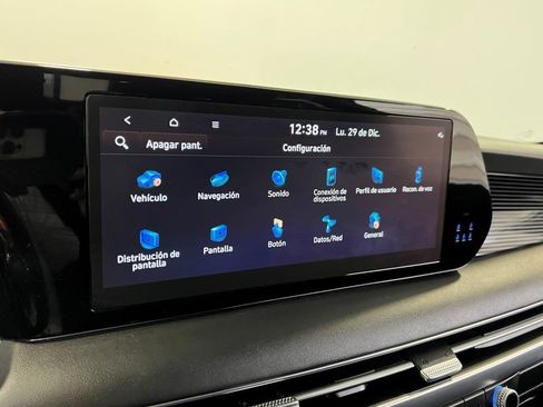 Used 2024 Hyundai Palisade Calligraphy image 48