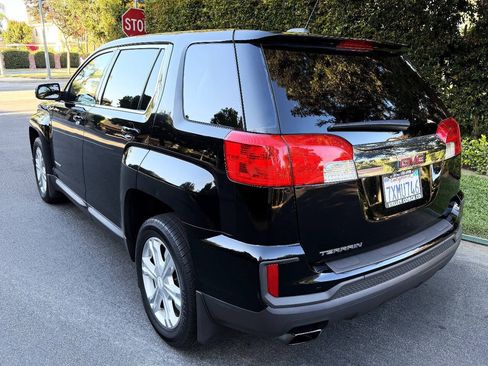 Used 2017 GMC Terrain SLE FWD image 5