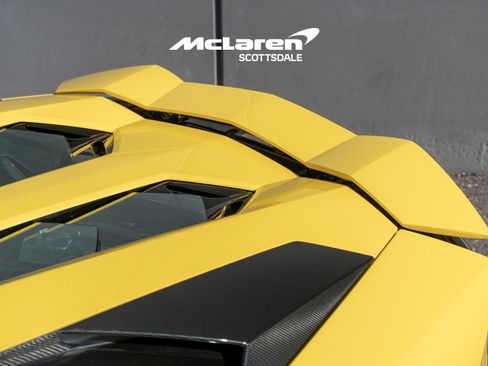 Used 2019 Lamborghini Aventador S AWD/4WD image 25