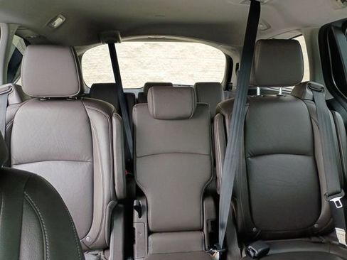 Used 2023 Honda Odyssey Touring image 12