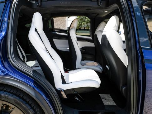 Used 2022 Tesla Model X Plaid AWD/4WD image 32