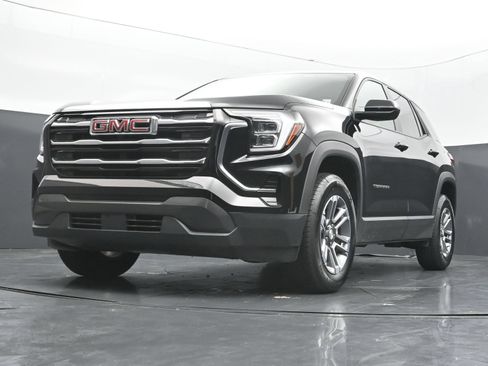 Used 2025 GMC Terrain Elevation AWD/4WD image 36