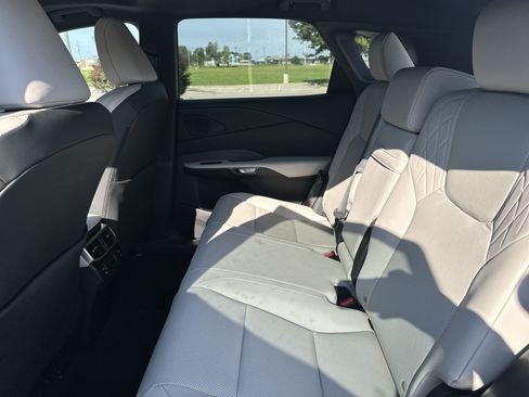 Certified 2024 Lexus RX 350 Premium w/ Accessory Package AWD/4WD image 31