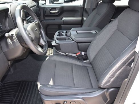 Used 2026 Chevrolet Silverado 1500 Custom Trail Boss w/ LPO, Dark Essentials Package AWD/4WD image 10