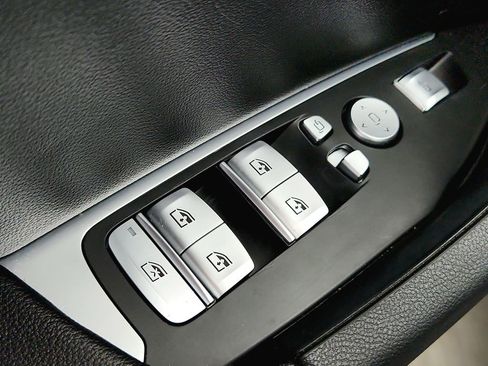 Used 2023 BMW X3 xDrive30i w/ Premium Package w/ZPA AWD/4WD image 26