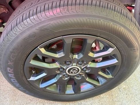 Used 2024 Toyota Tundra Platinum RWD image 5