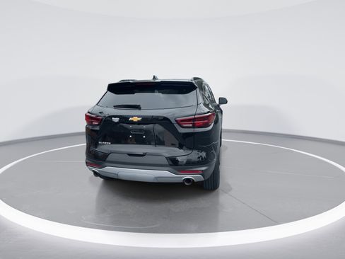 Certified 2026 Chevrolet Blazer LT w/ Convenience Package image 8