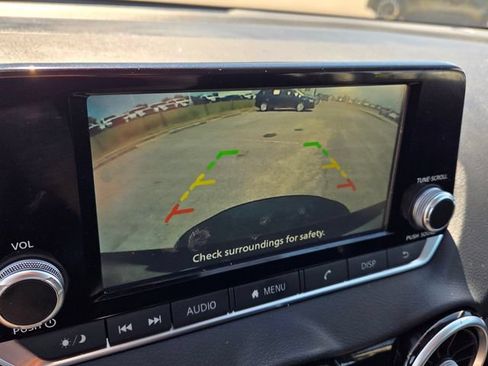 Used 2025 Nissan Sentra S FWD image 19