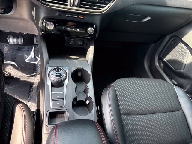 Certified 2025 Ford Escape ST-Line w/ Tech Pack #1 FWD image 18