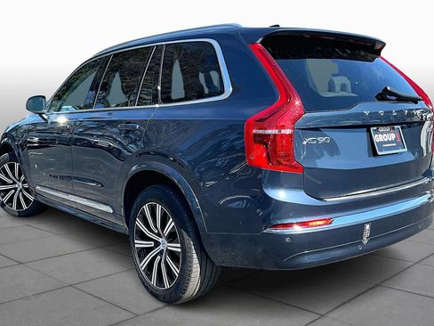 Used 2023 Volvo XC90 B5 Plus w/ Protection Package Premier image 12