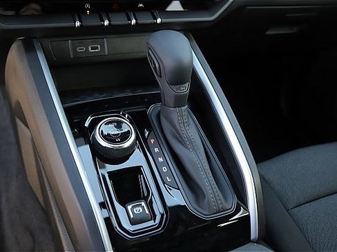 New 2025 Chevrolet Colorado Trail Boss w/ Midnight Edition image 20