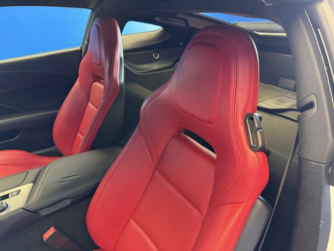 Used 2018 Chevrolet Corvette Stingray Coupe w/ 1LT RWD image 12