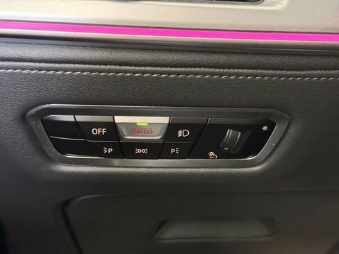 Used 2023 BMW XM AWD/4WD image 17