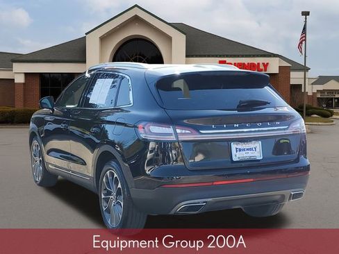 Used 2022 Lincoln Nautilus Reserve image 3