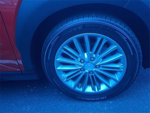 Used 2020 Hyundai Kona SEL image 4