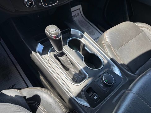 Used 2019 Chevrolet Traverse LT w/ LPO, Floor Liner Package AWD/4WD image 48