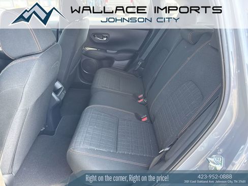 Used 2025 Honda HR-V Sport image 34