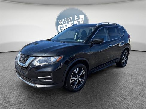 Used 2020 Nissan Rogue SV w/ Premium Package image 8
