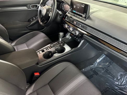 Used 2025 Honda Civic Sport image 33