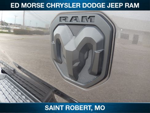 Used 2024 RAM 2500 Big Horn w/ Night Edition AWD/4WD image 13