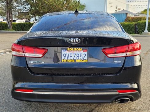 Used 2018 Kia Optima LX image 15
