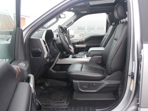 Certified 2020 Ford F150 Lariat w/ Equipment Group 502A Luxury image 33