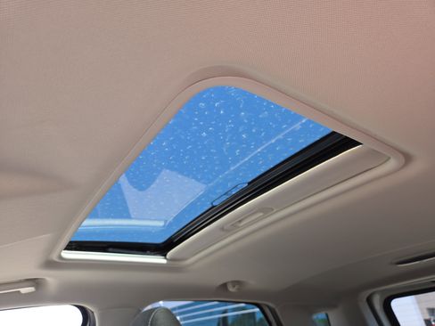 Used 2021 Ford EcoSport SE image 26