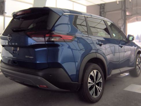 Used 2023 Nissan Rogue SV AWD/4WD image 15