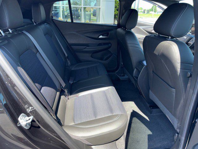 Used 2024 Buick Envista Preferred w/ Convenience I Package FWD image 27