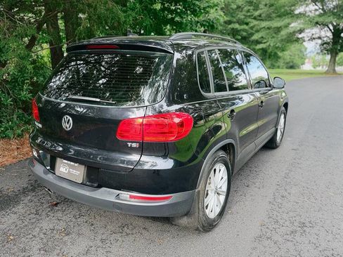 Used 2017 Volkswagen Tiguan S FWD image 5