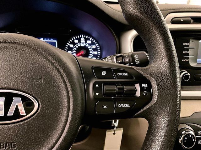 Used 2018 Kia Sorento LX AWD/4WD image 18