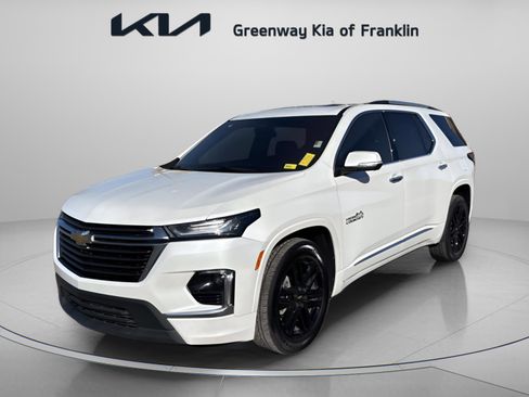 Used 2023 Chevrolet Traverse High Country w/ LPO, Cargo Package image 3