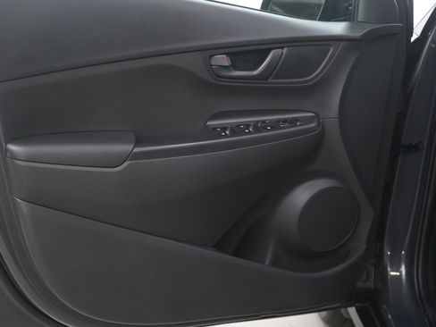 Used 2023 Hyundai Kona SEL w/ Cargo Package image 18